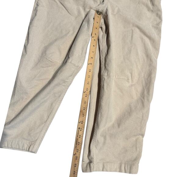 American Eagle Super High-Waisted Corduroy Paperbag Barrel Pants 16 Short Beige - Picture 8 of 11